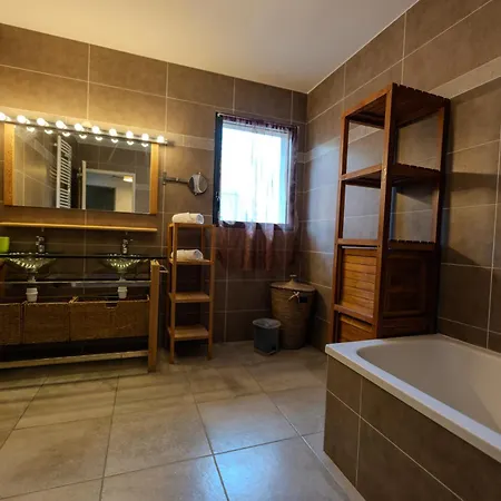 Chalet L'etoile Des Glaciers - Jacuzzi - Piscine - Hammam - Alpes Huez Le Bourg-d'Oisans